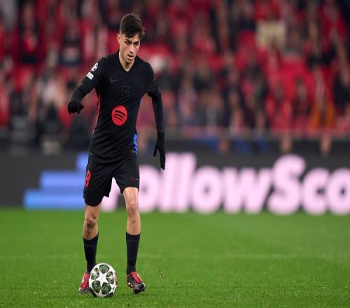 欧冠改制以来进入8强次数榜：拜仁23次居首，皇