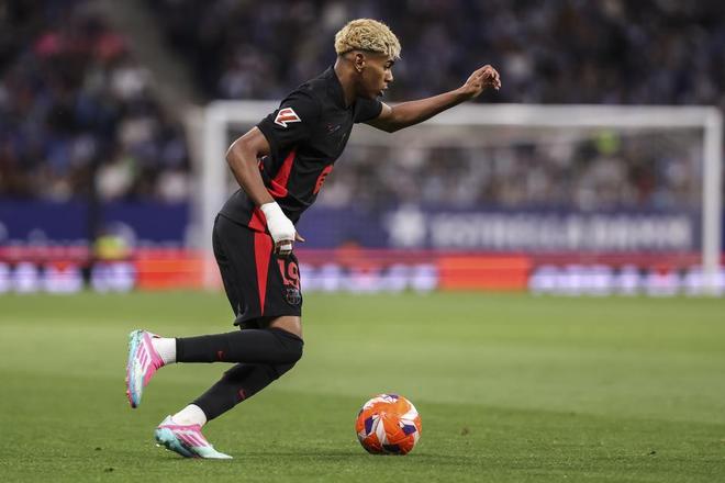 里程碑！威少生涯总抢断数超越艾弗森，升至历史第14