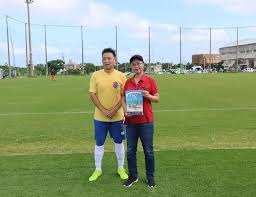 替补球员凯恩梅开三度 拜仁5‑0血洗斯图加特