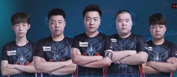少年队 少年队